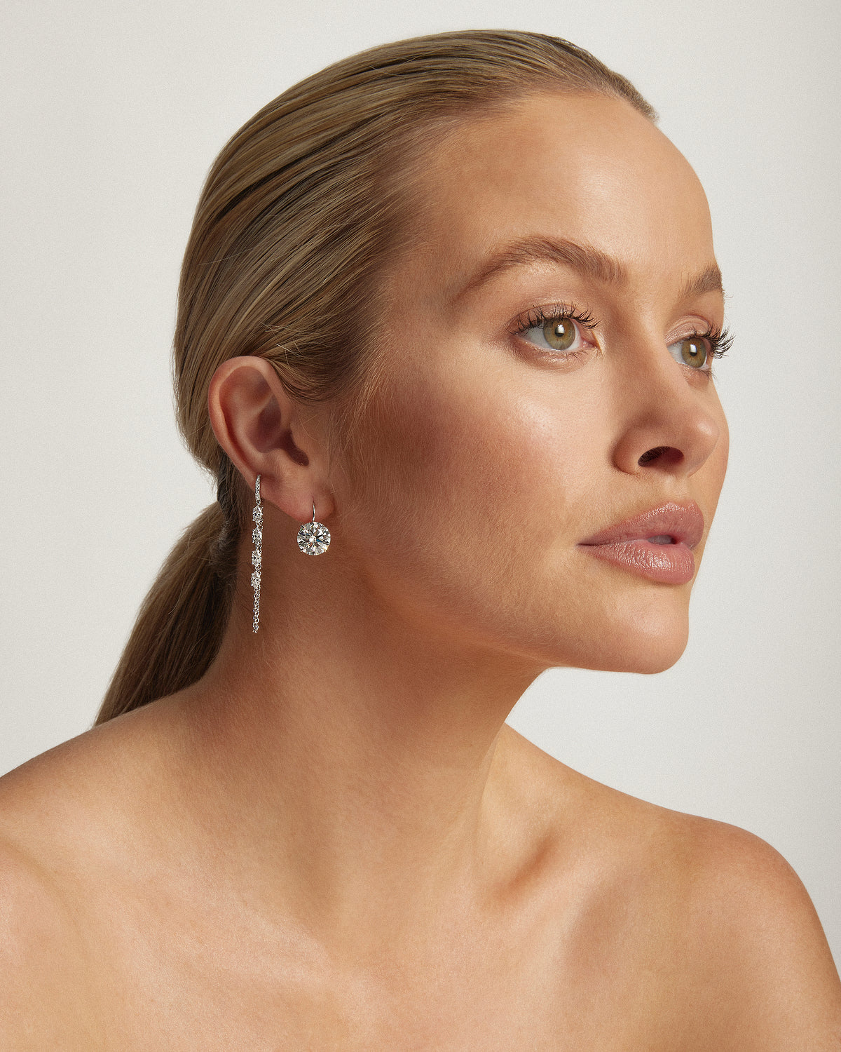 My Love, Round Diamond Hook Earrings, White Gold